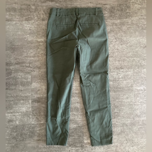 Reitmans Iconic Pant - Size 2 Petite - Picture 2 of 6